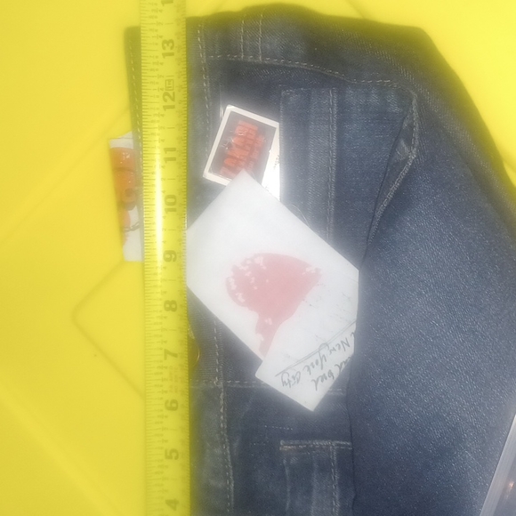 Zanadi Jeans- Denim for Life - Picture 9 of 12